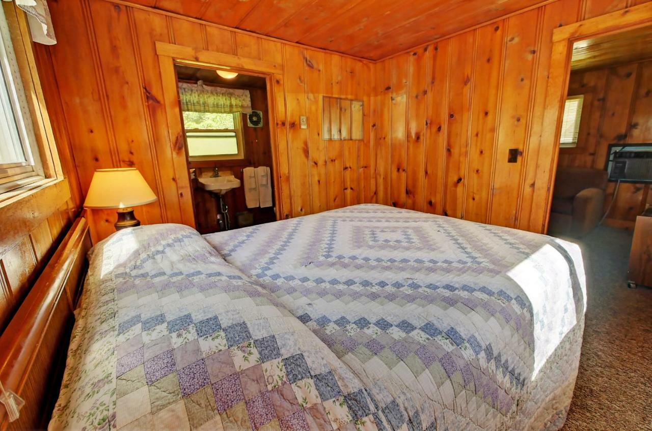 Idle A While Cabins Twisp Εξωτερικό φωτογραφία